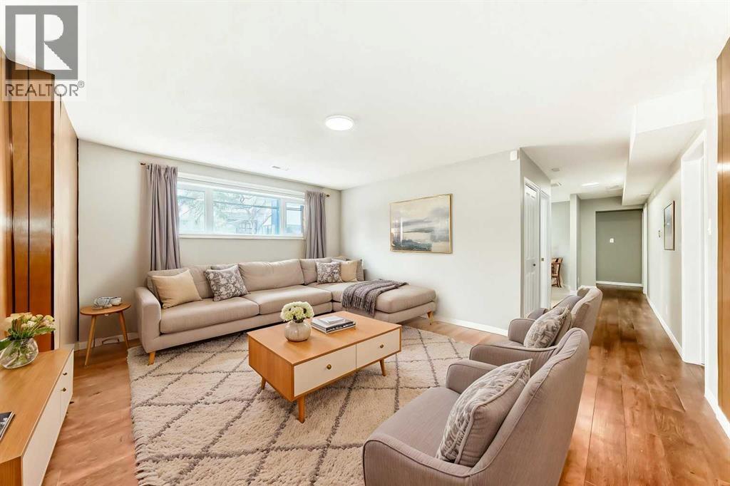 2212 4 Street NE - 26