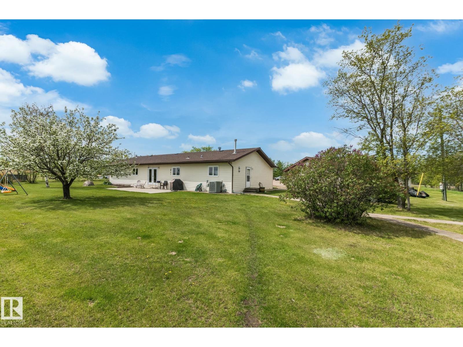 60429 Rge Rd 461 - 52