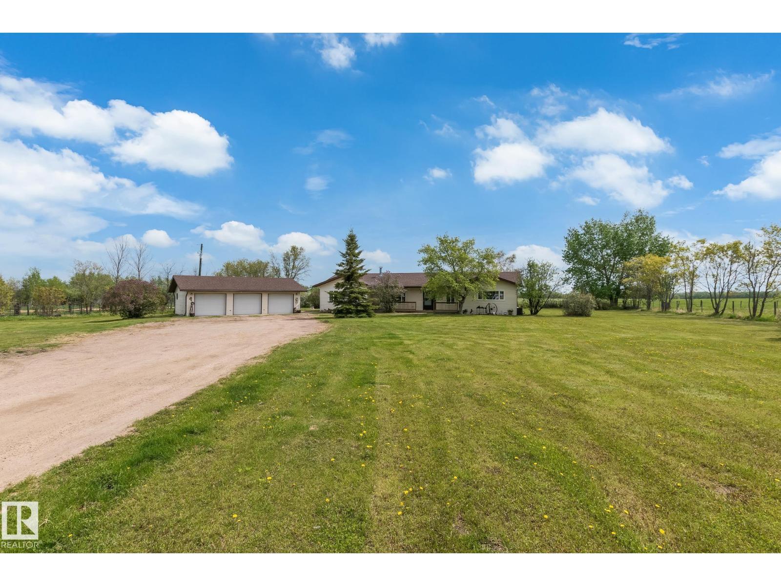 60429 Rge Rd 461 - 54