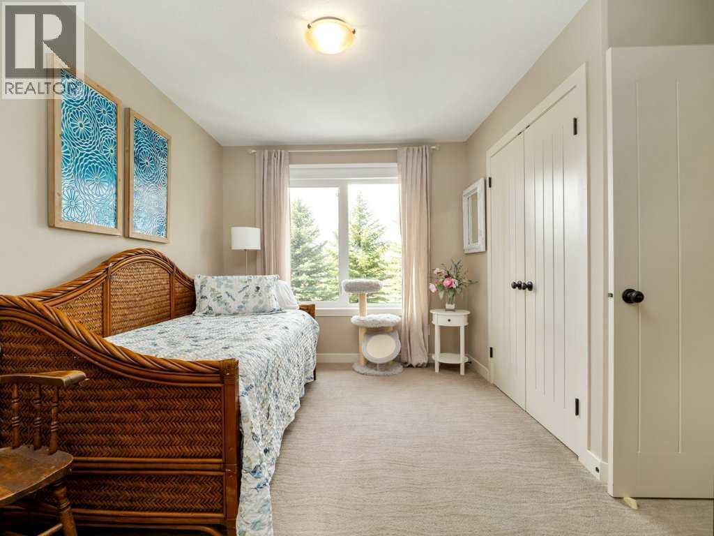 147 Riverpark Boulevard W - 24
