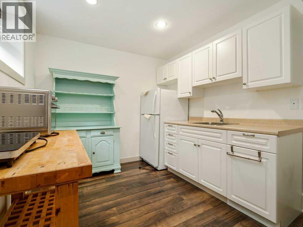 147 Riverpark Boulevard W - 34