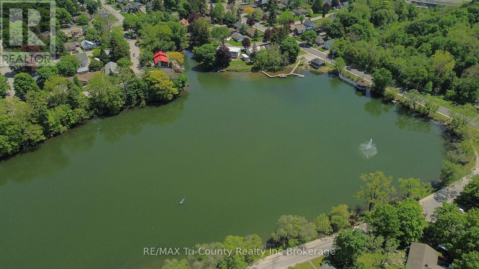 6-bedroom home for sale at 16 DELEVAN CRESCENT, Tillsonburg ON · photo 46 of 49