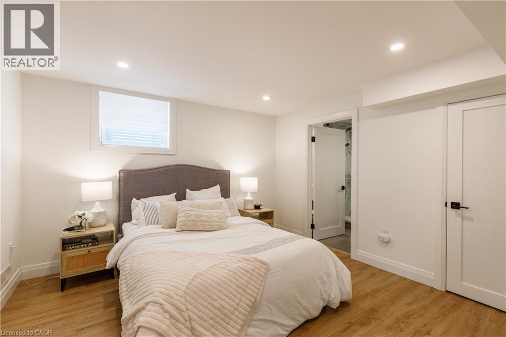 916 STEEPLERIDGE Court - 38