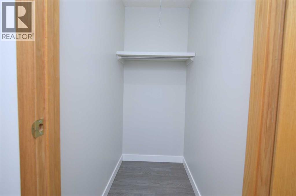 #303 635 56 Avenue SW - 13