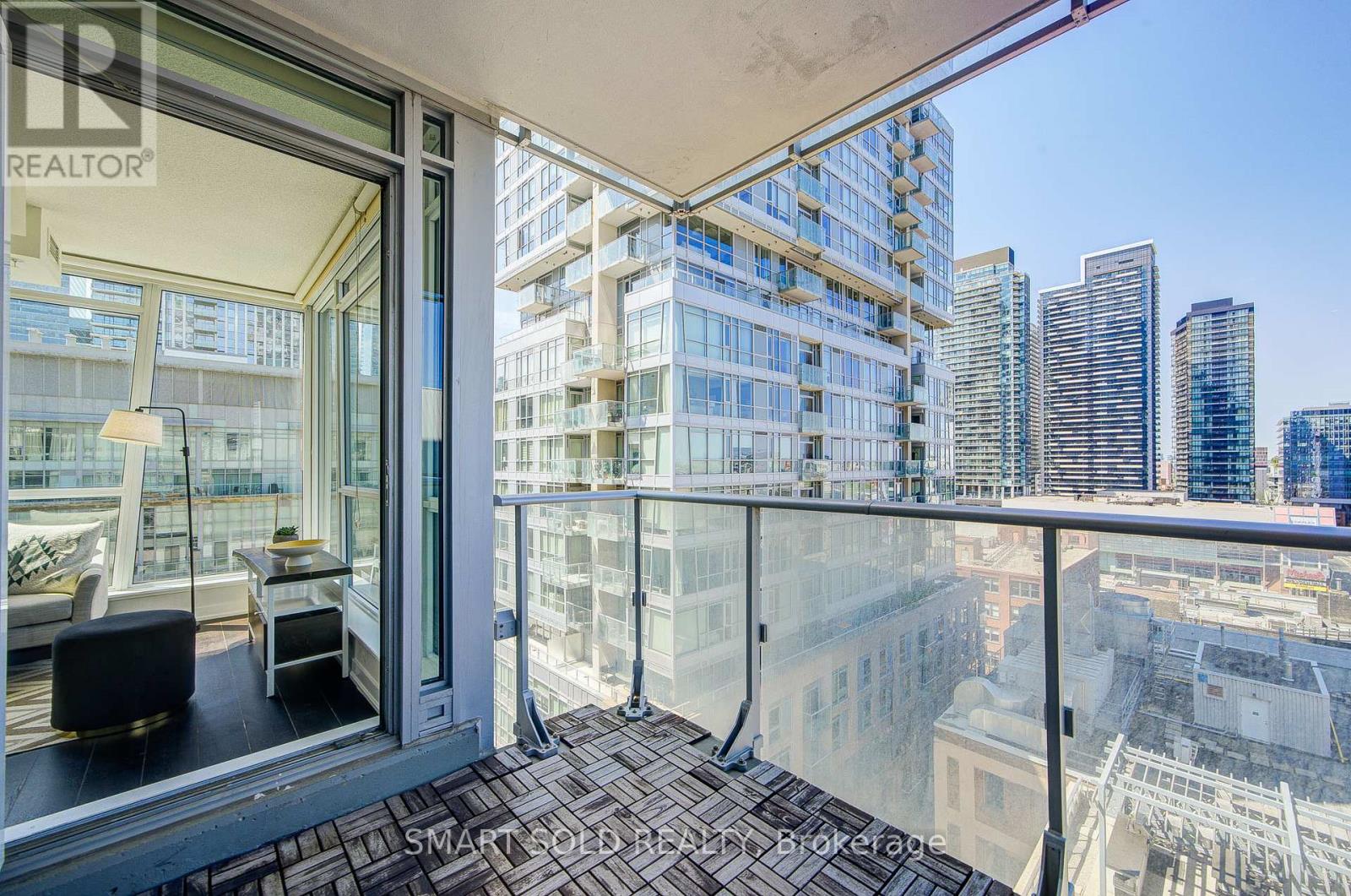 #1407 199 RICHMOND STREET W - 30
