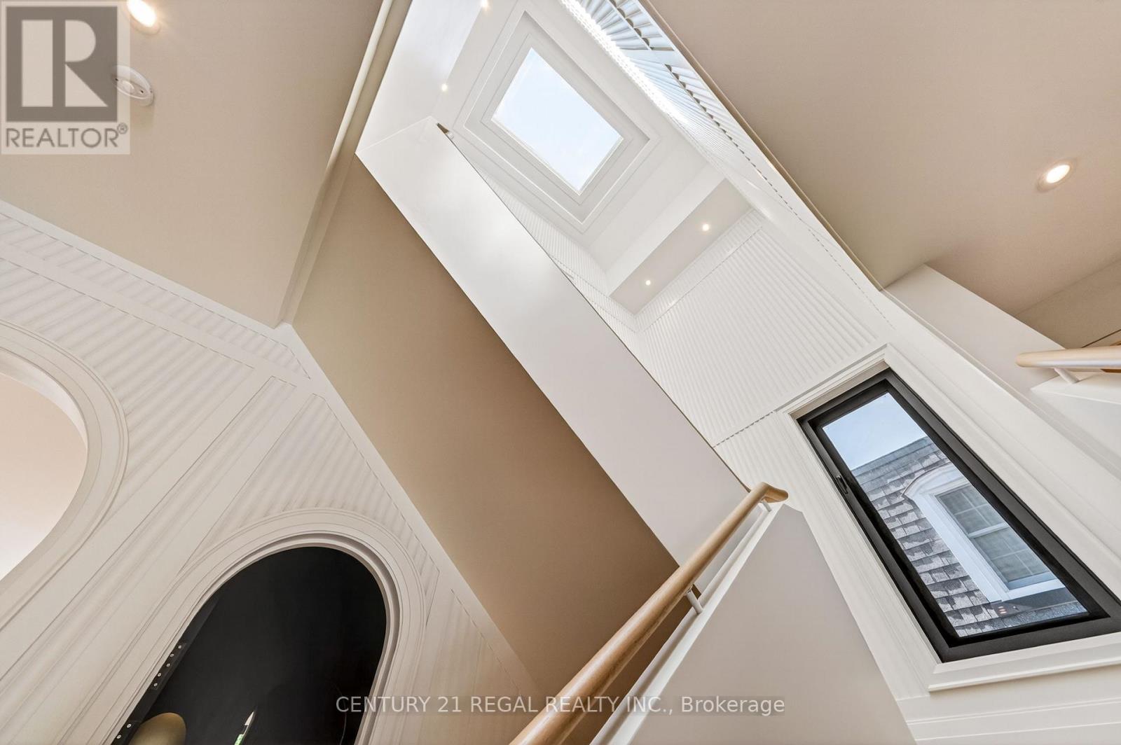43 WANLESS CRESCENT - 20