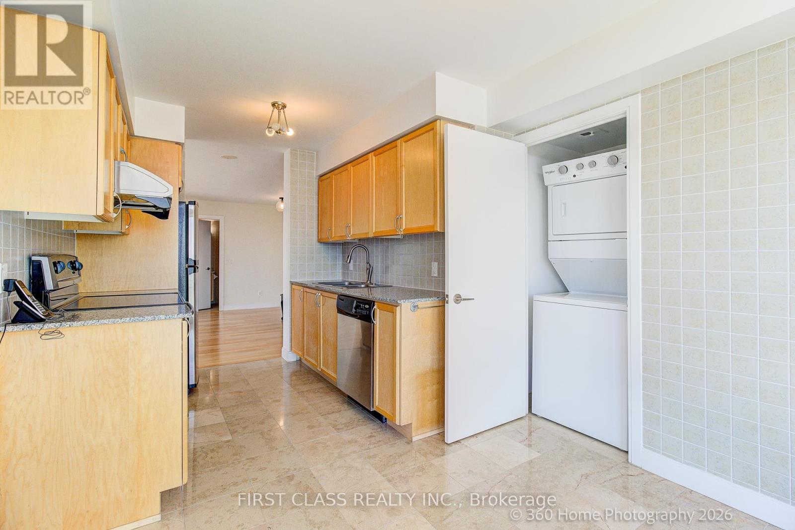 #2118 238 BONIS AVENUE - 10