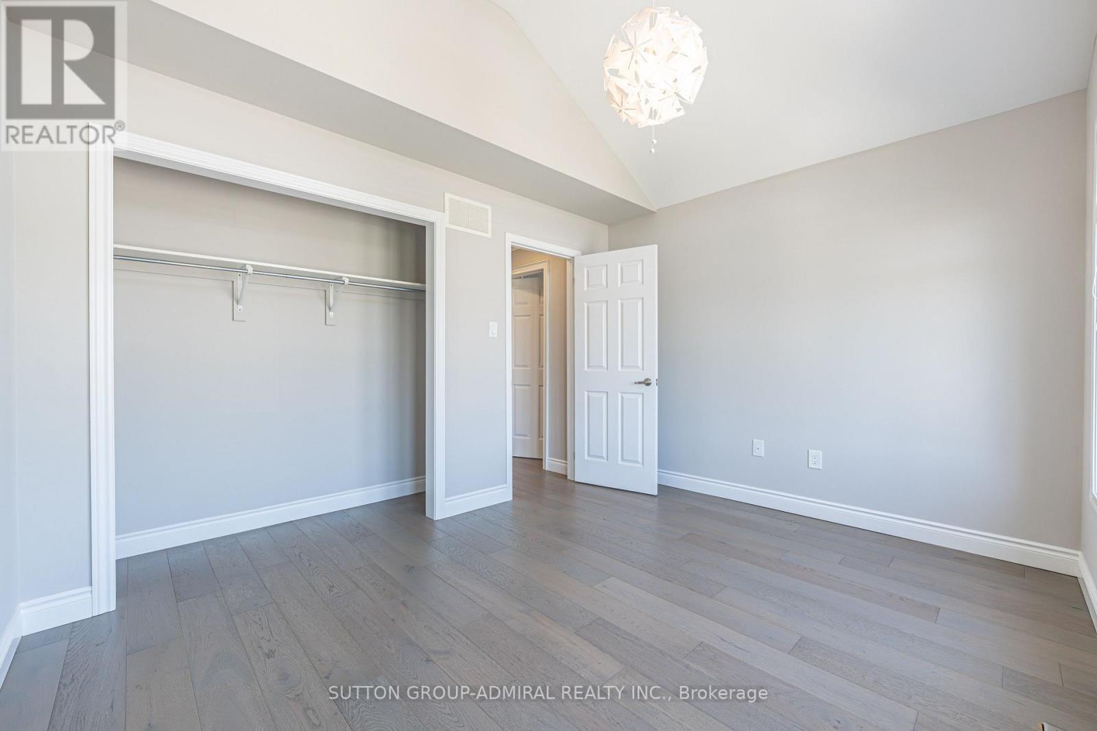 30 ELMEADE LANE - 24