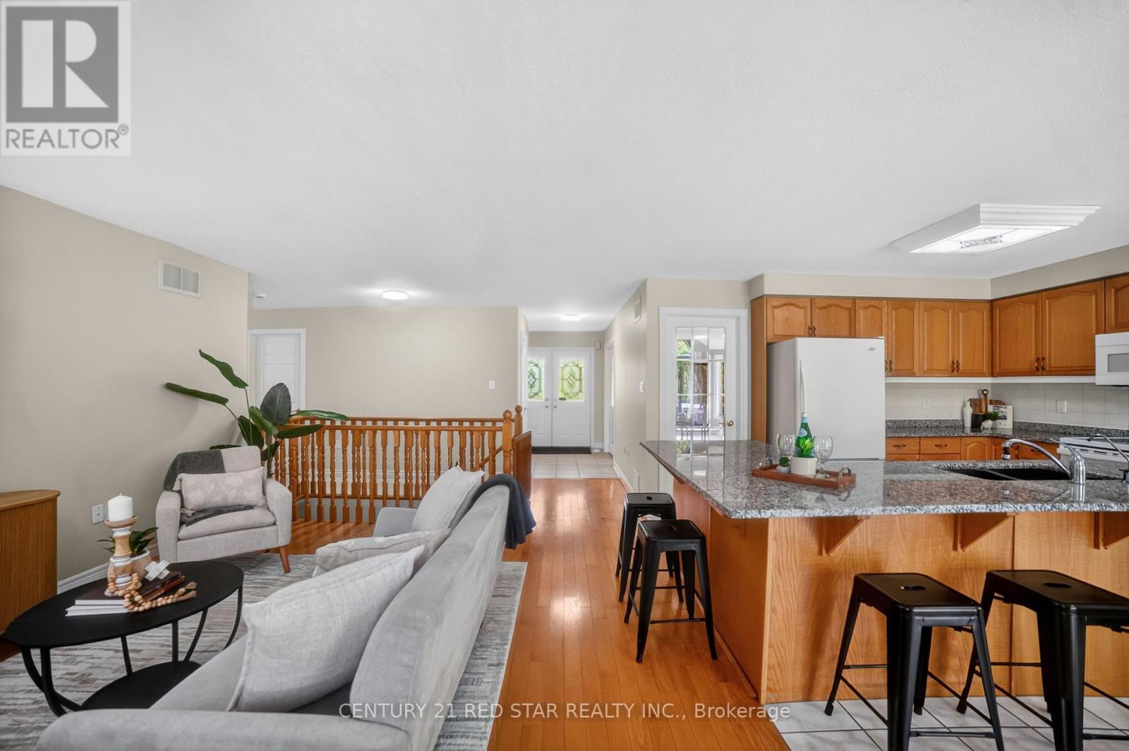 1775 LORETTA AVENUE - 12