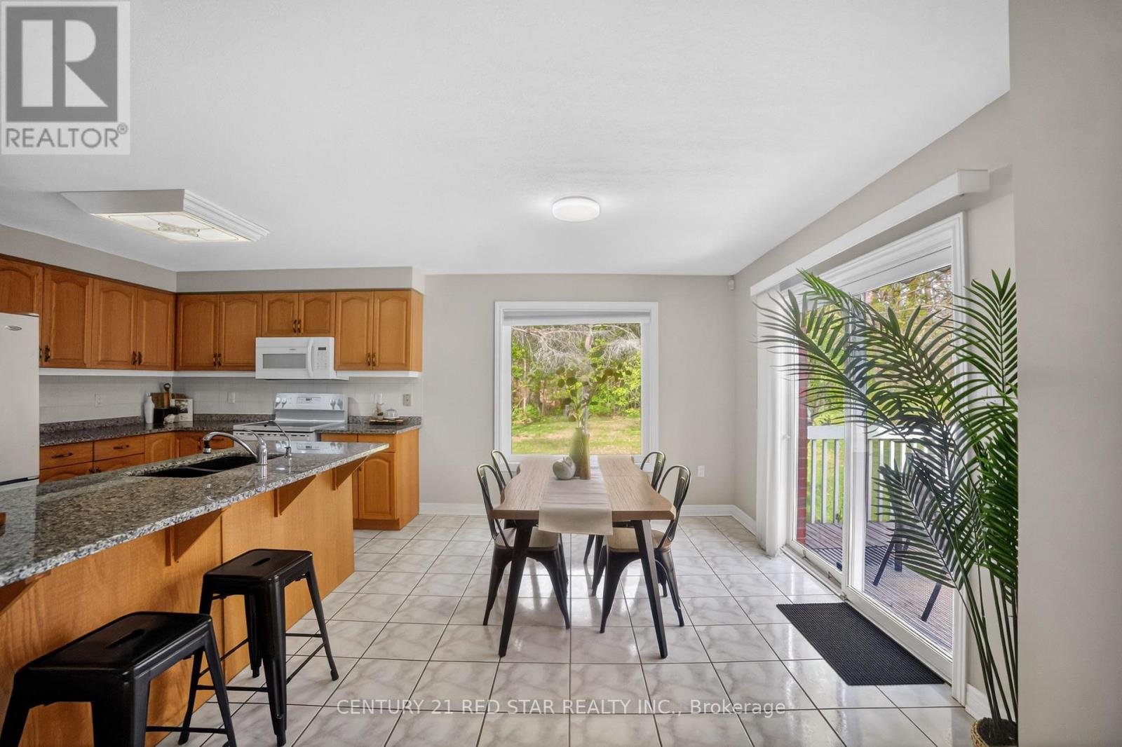 1775 LORETTA AVENUE - 9