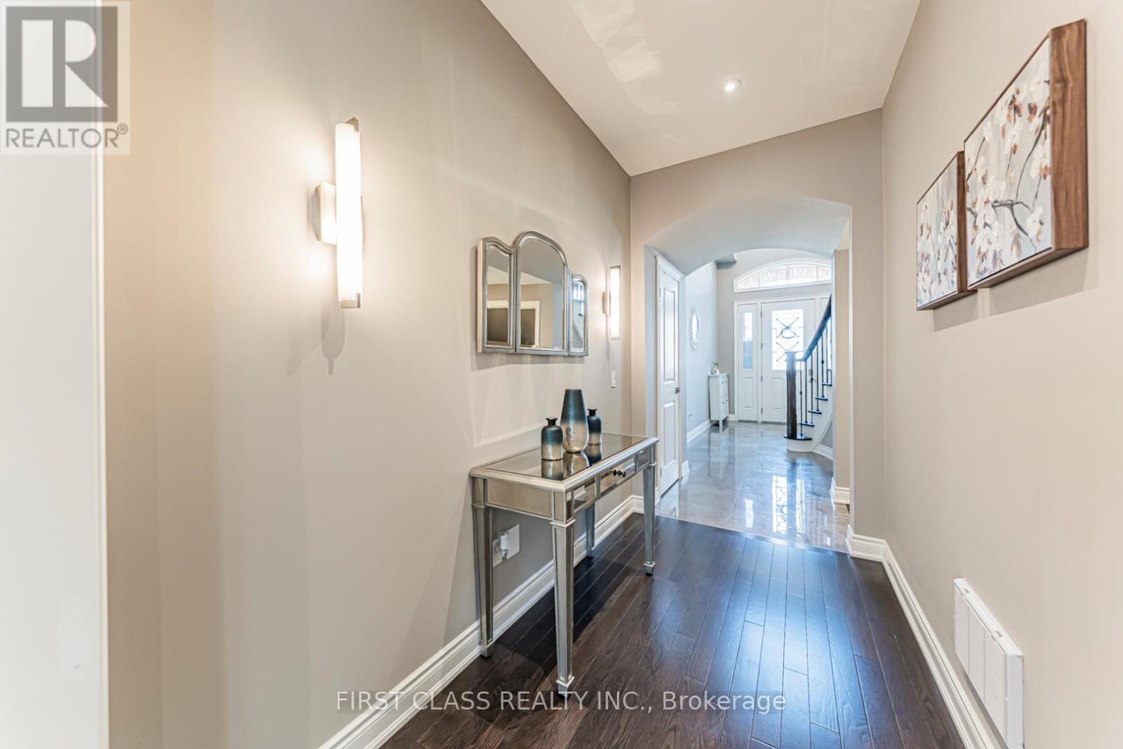 549 DANIEL CLARKE WAY - 13