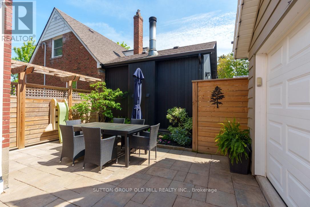 78 BALLACAINE DRIVE - 23