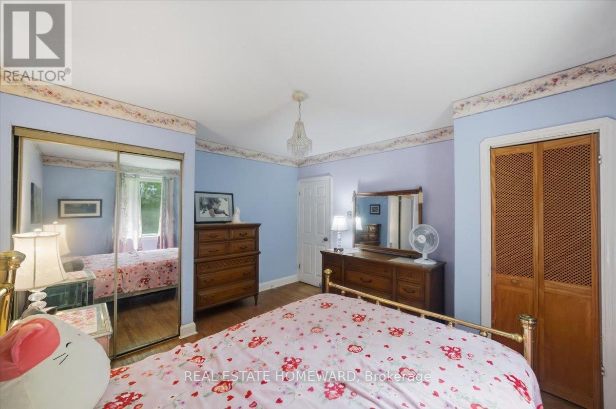 12 THIRTY SEVENTH STREET - 15