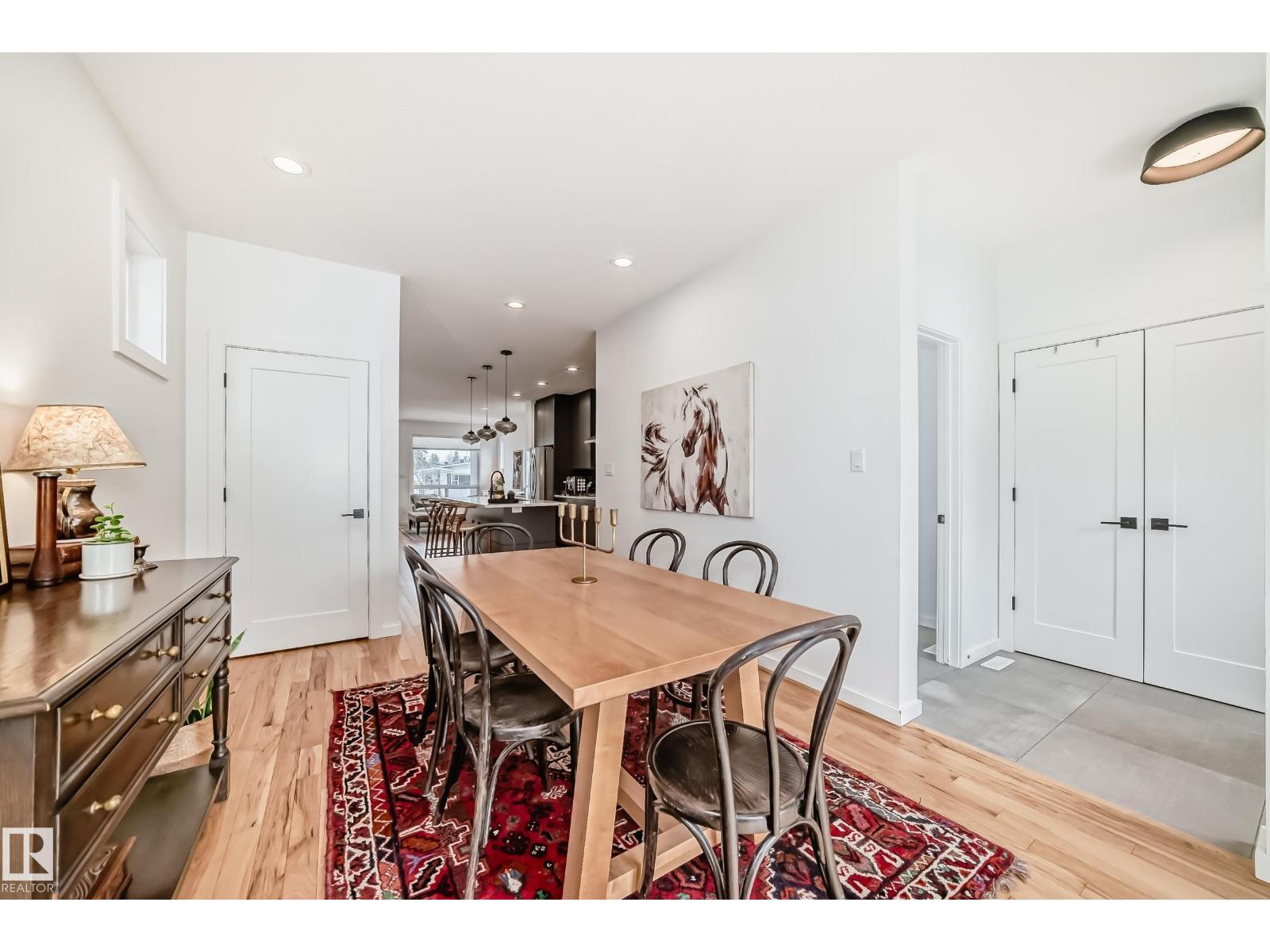 11132 125 ST NW - 20