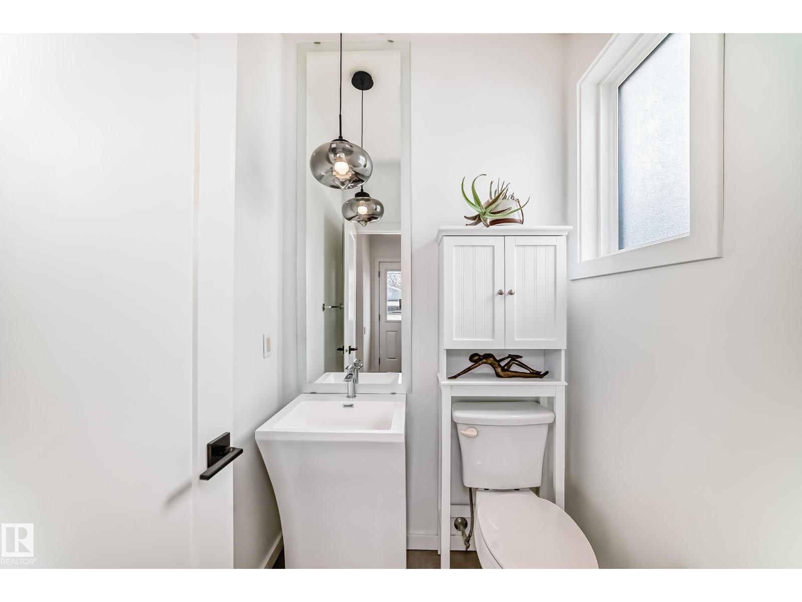 11132 125 ST NW - 22