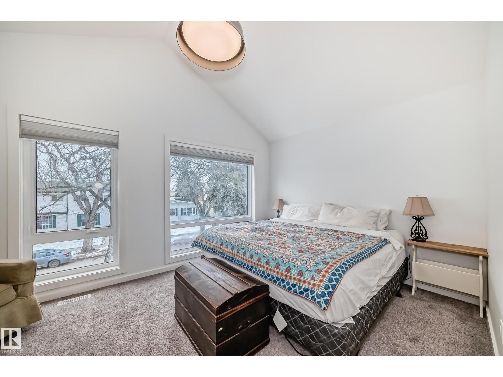 11132 125 ST NW - 27