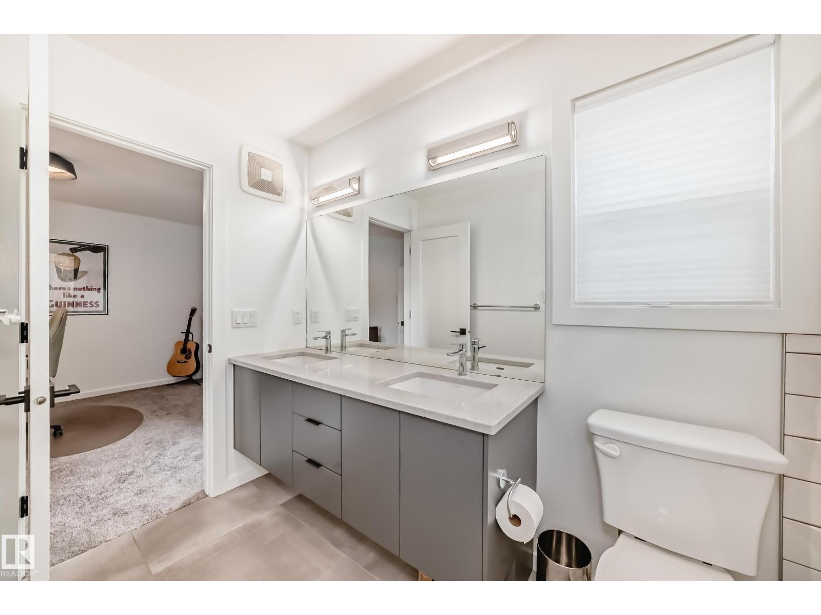 11132 125 ST NW - 39