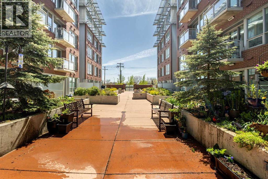 #225 63 Inglewood Park SE - 23