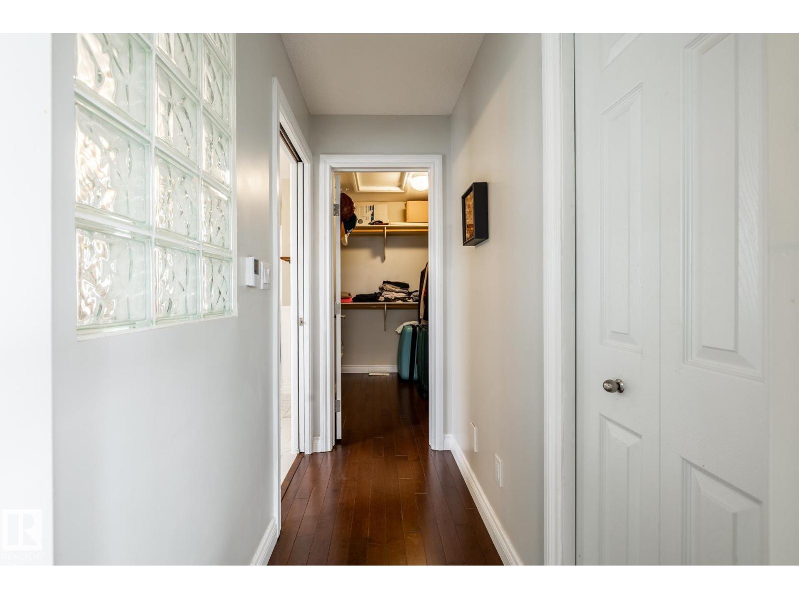 2036 TOWNE CENTRE BV NW - 17