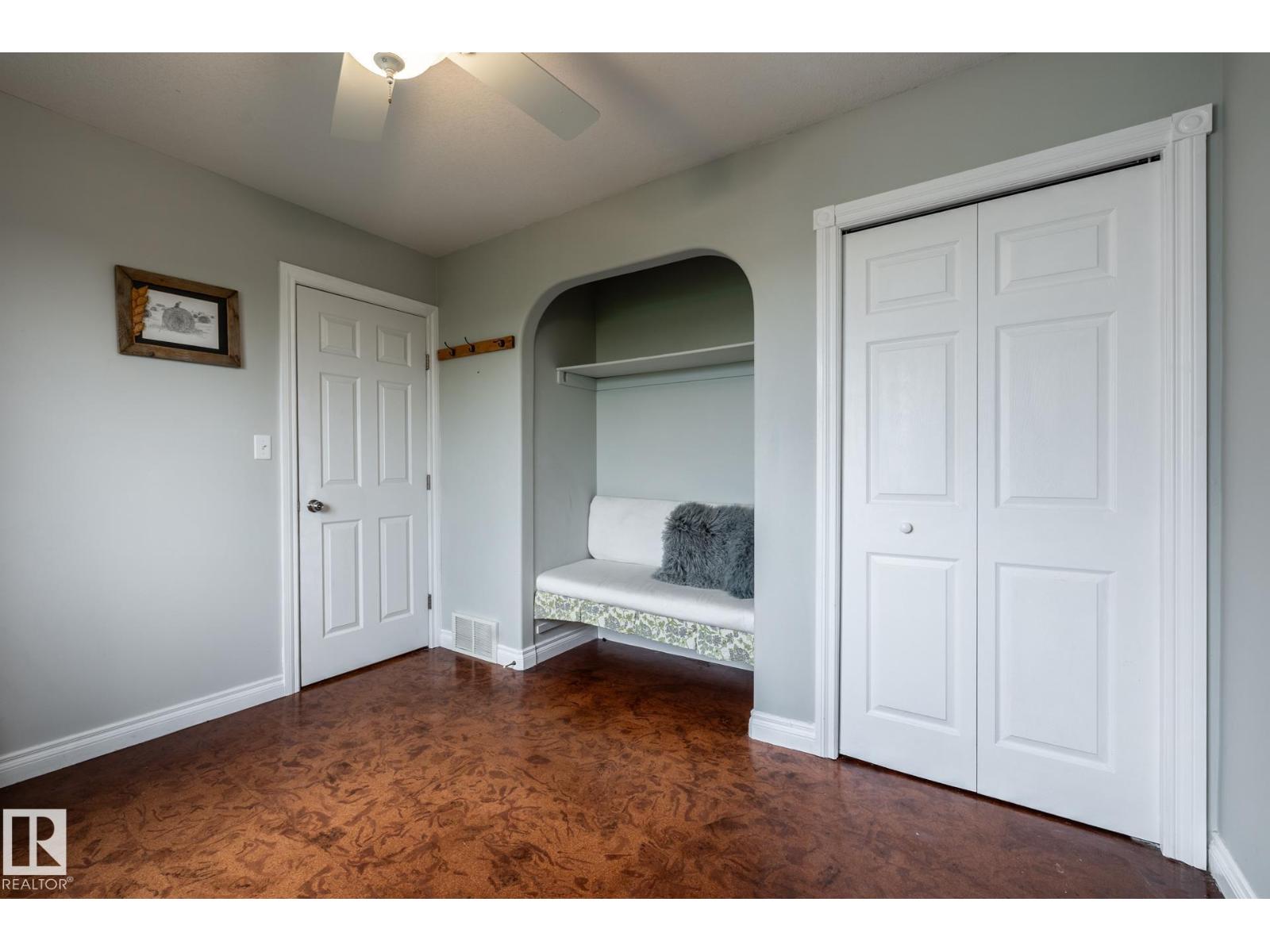 2036 TOWNE CENTRE BV NW - 22