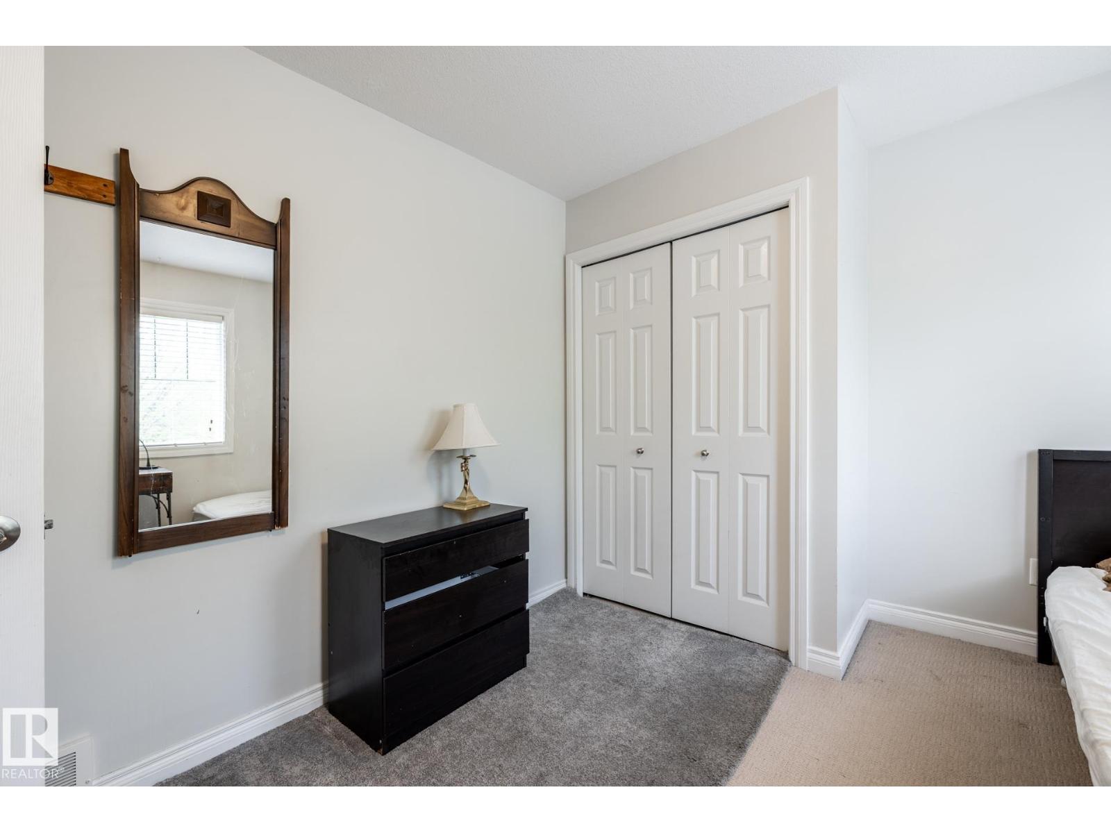 2036 TOWNE CENTRE BV NW - 28