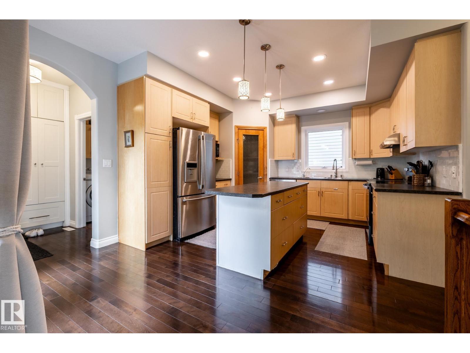 2036 TOWNE CENTRE BV NW - 36