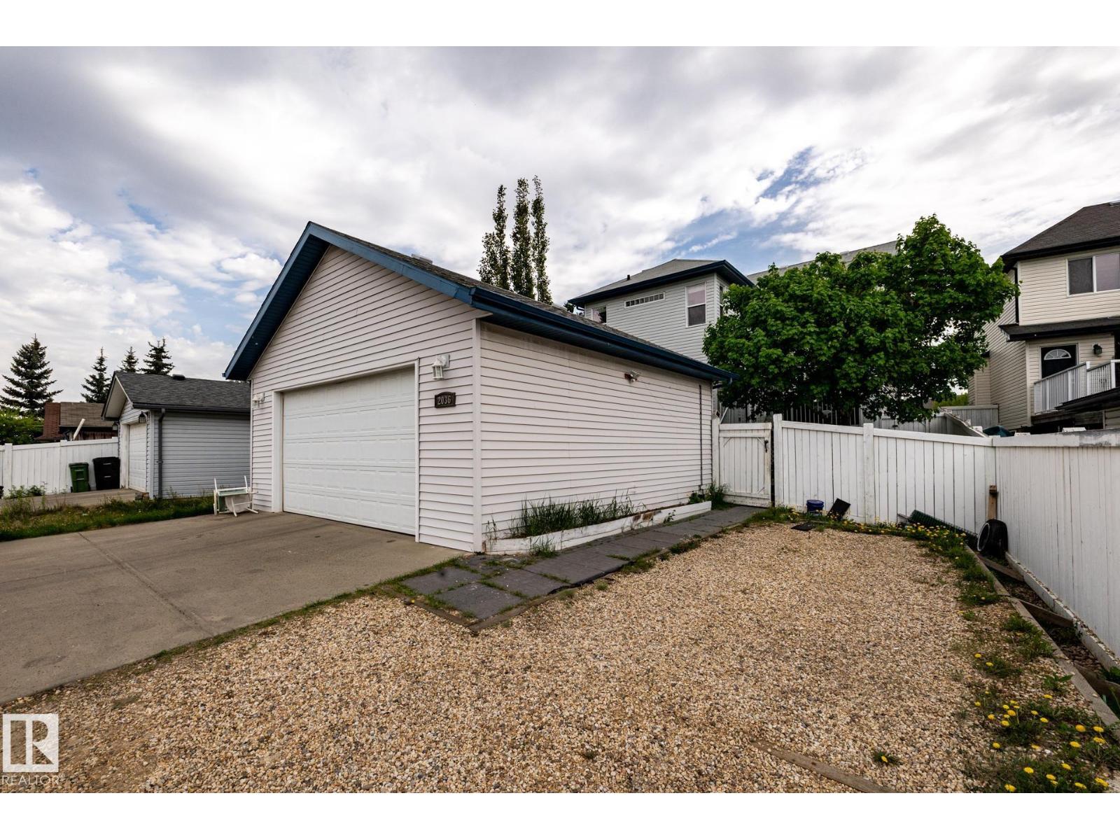 2036 TOWNE CENTRE BV NW - 63