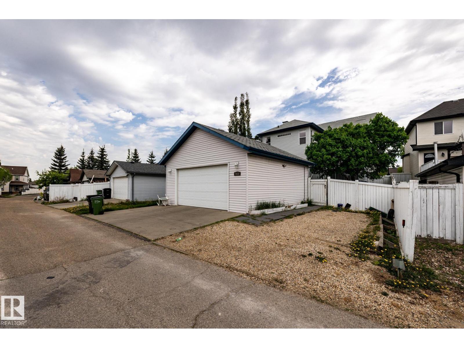 2036 TOWNE CENTRE BV NW - 64