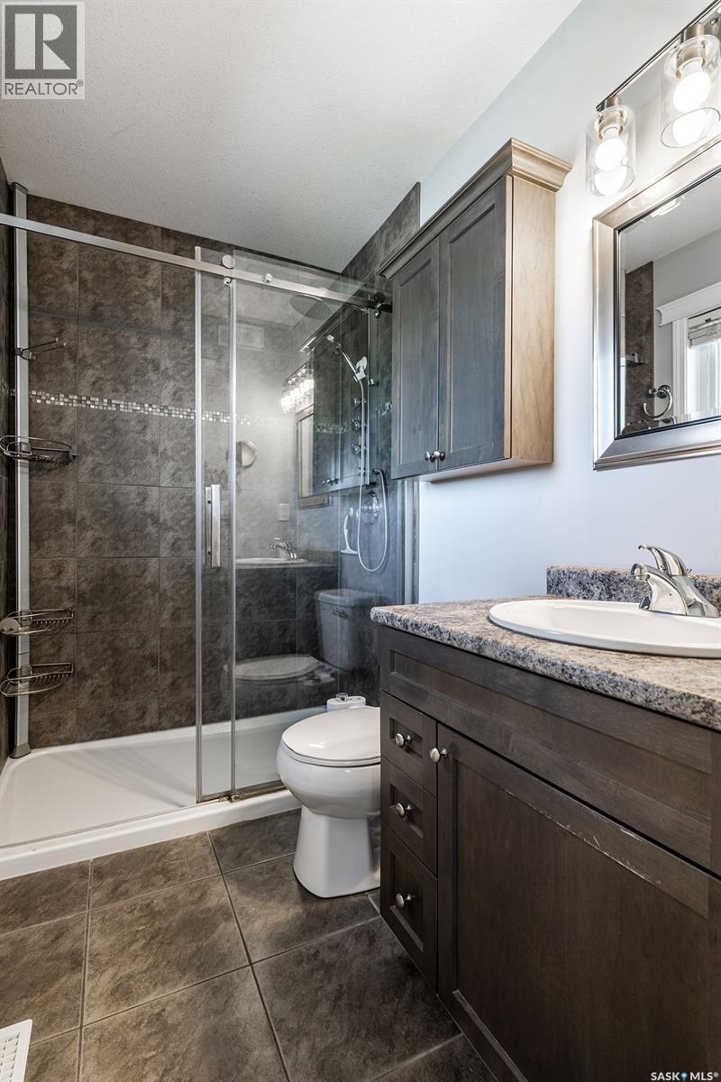 327 Roy CRESCENT - 24