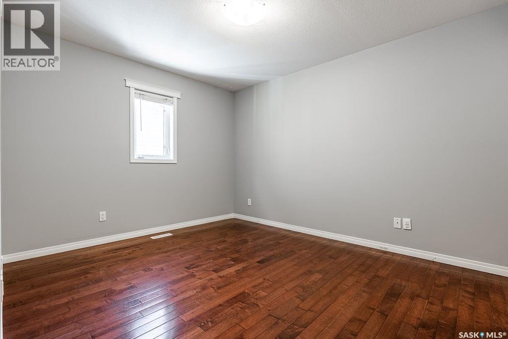 327 Roy CRESCENT - 15