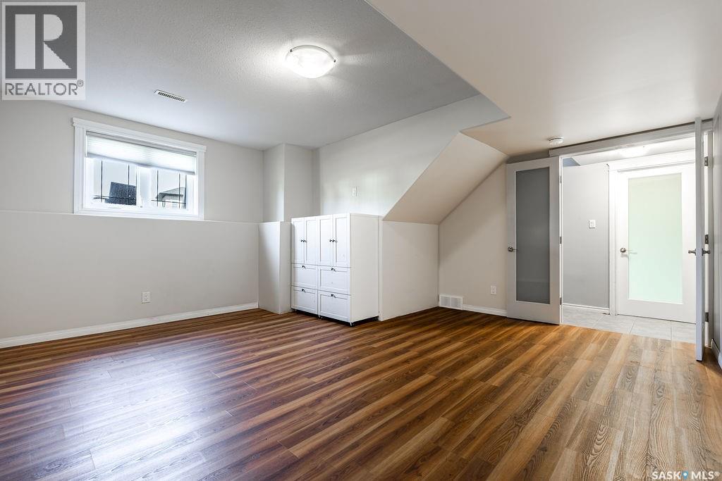 327 Roy CRESCENT - 26