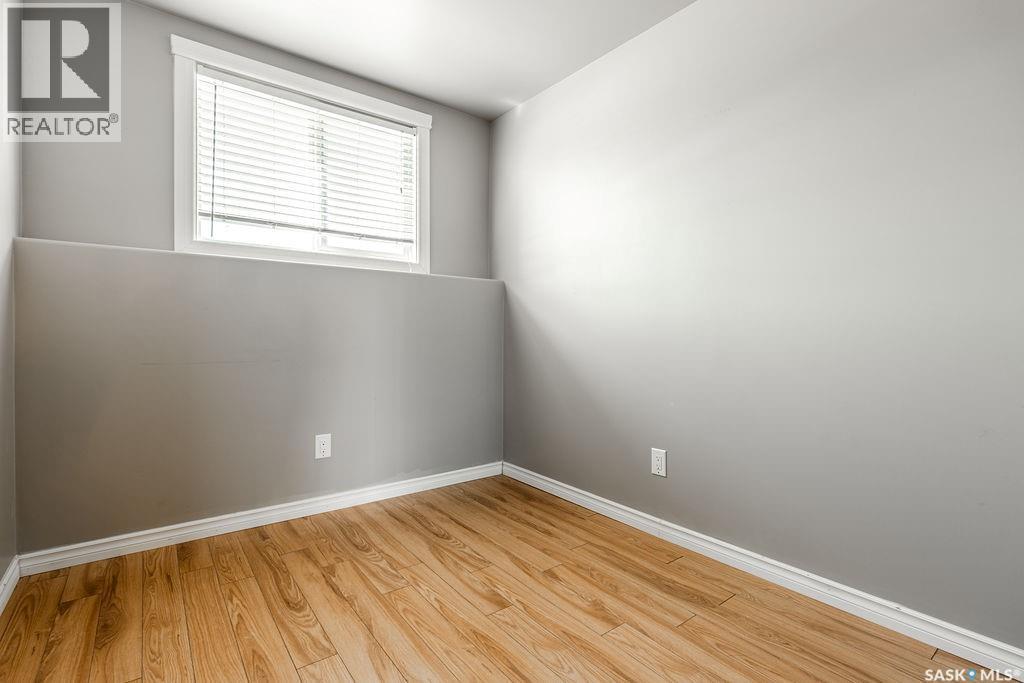 327 Roy CRESCENT - 36