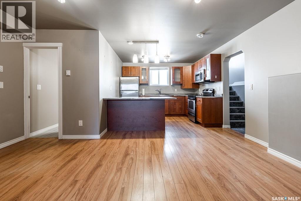 327 Roy CRESCENT - 28