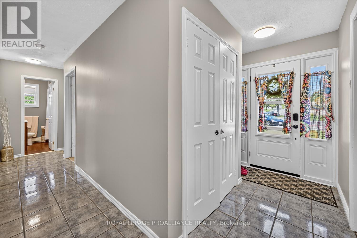 913 GEORGE STREET - Image 3
