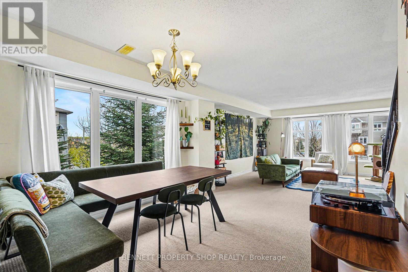 #D 599 CHAPMAN MILLS DRIVE - Image 2