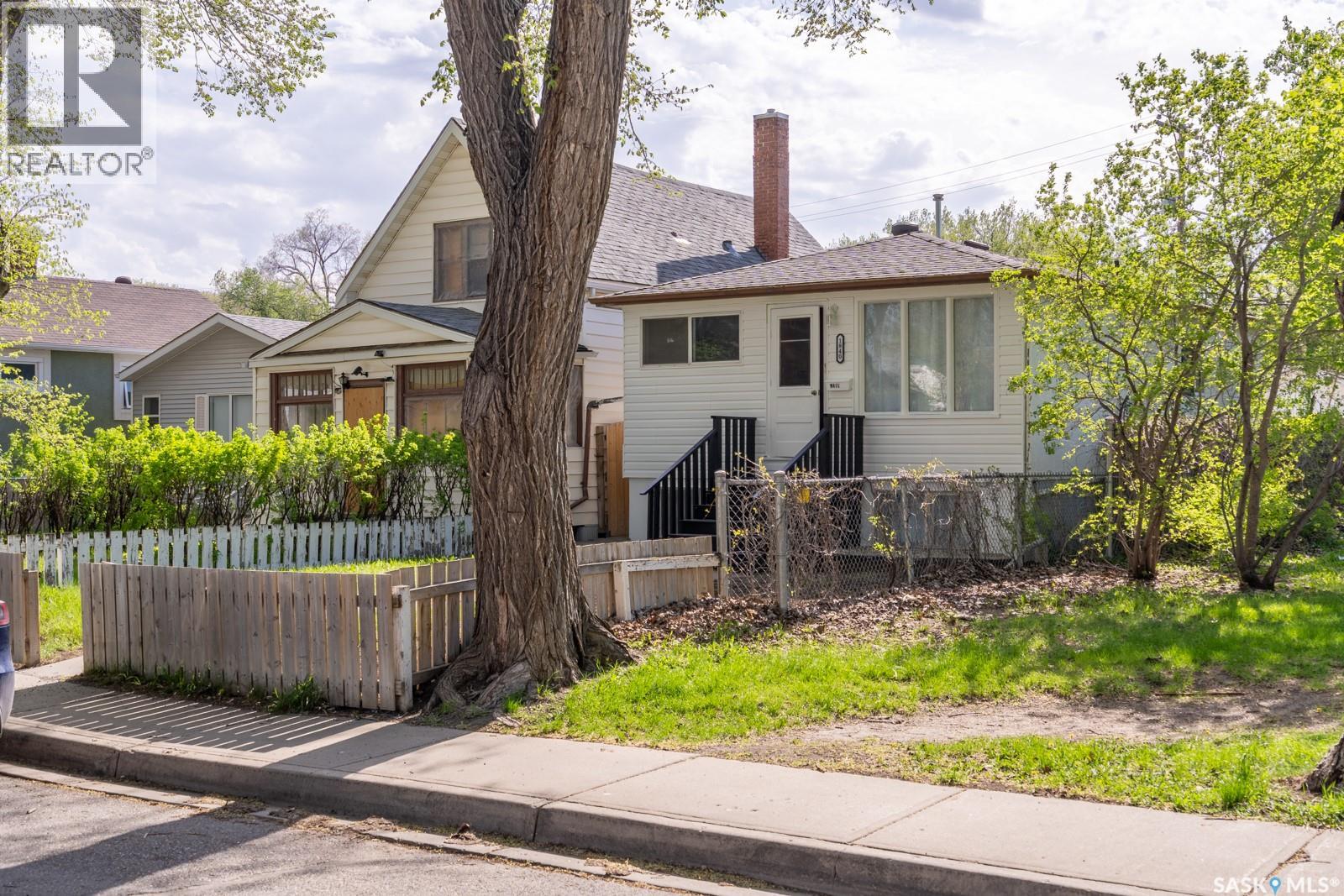 1840 Quebec STREET - 2