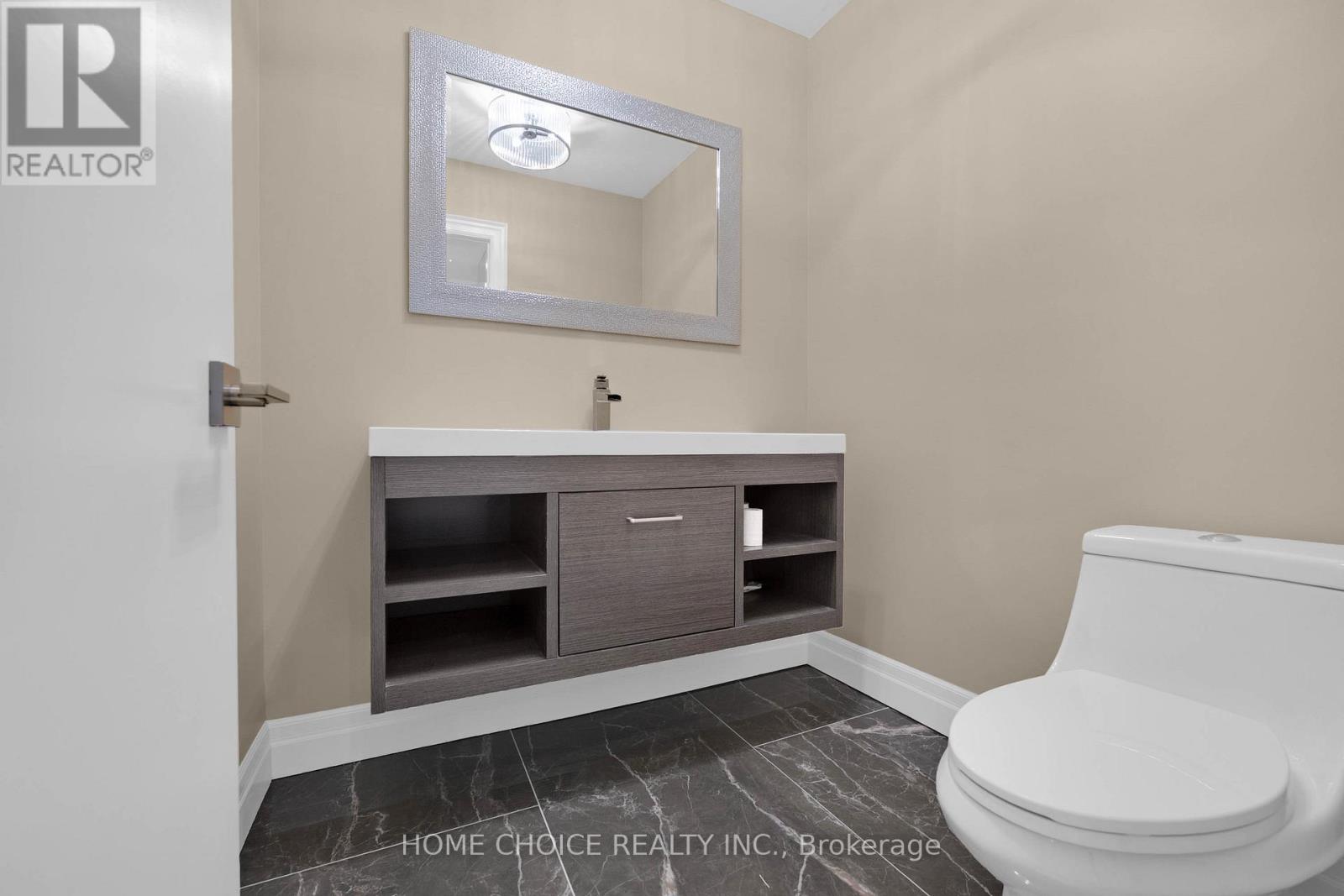 43 GOLFWOOD HEIGHTS E - 19