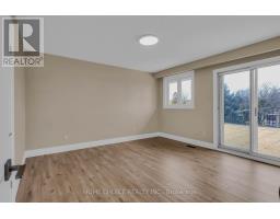 43 Golfwood Heights E, Toronto, ON M9P3L8 Photo 31