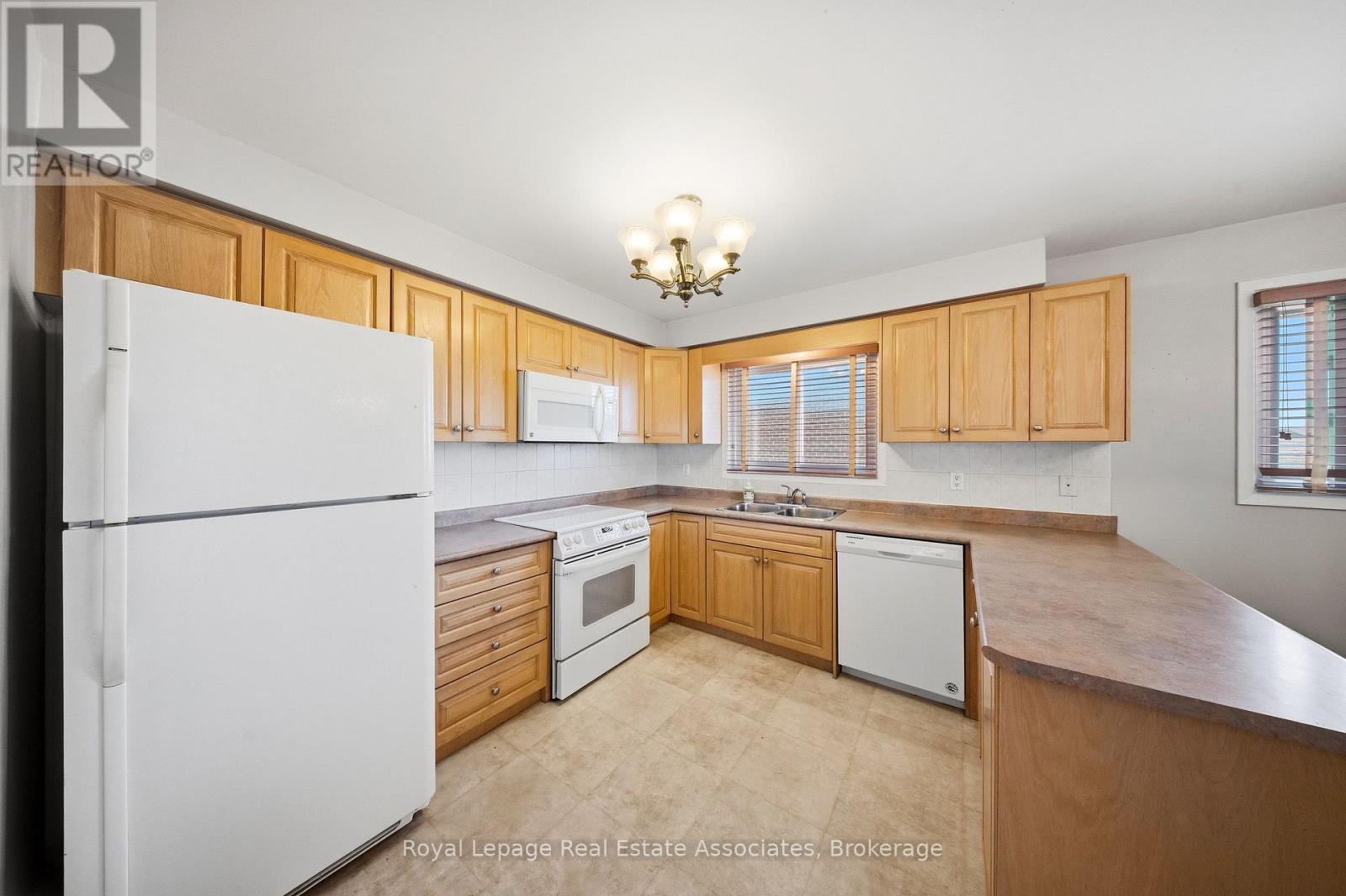 4084 LONGO CIRCLE - 6