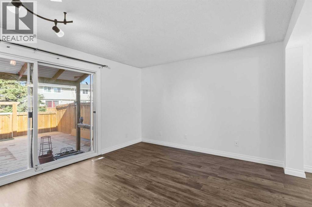600 Signal Road, Fort McMurray