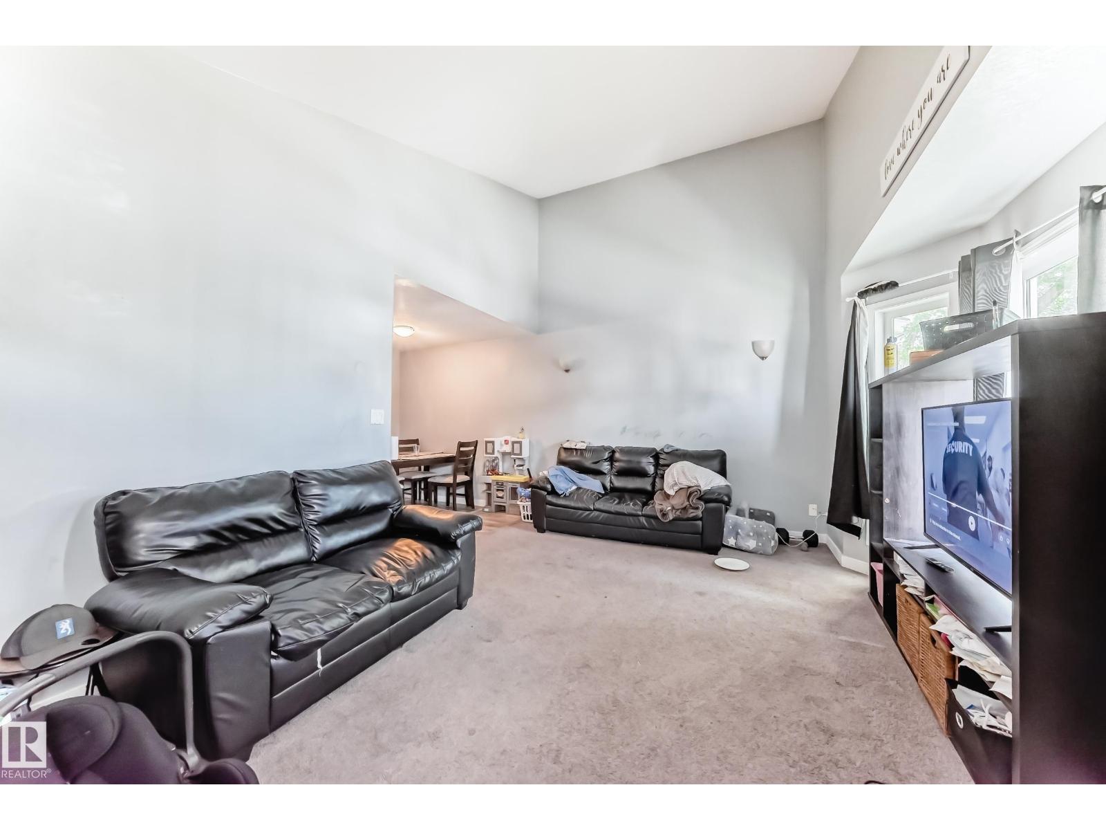 10017 153 ST NW - 19