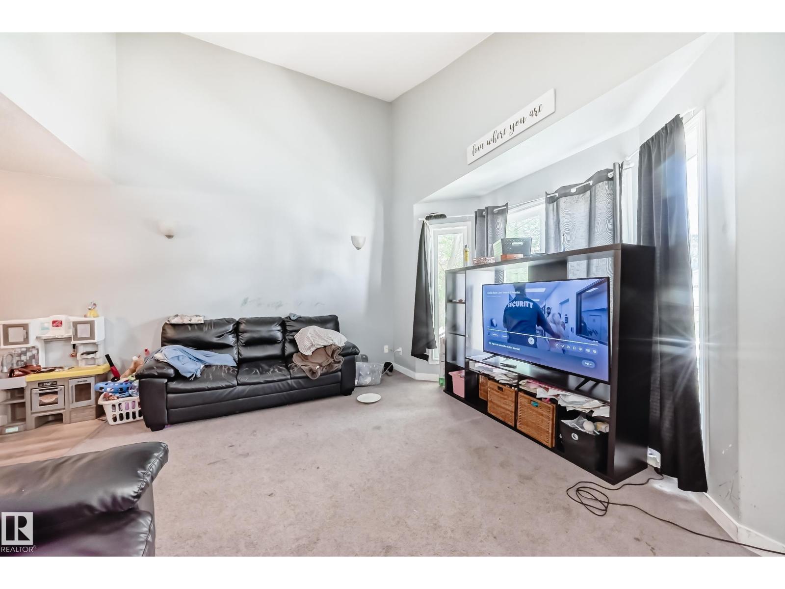 10017 153 ST NW - 20