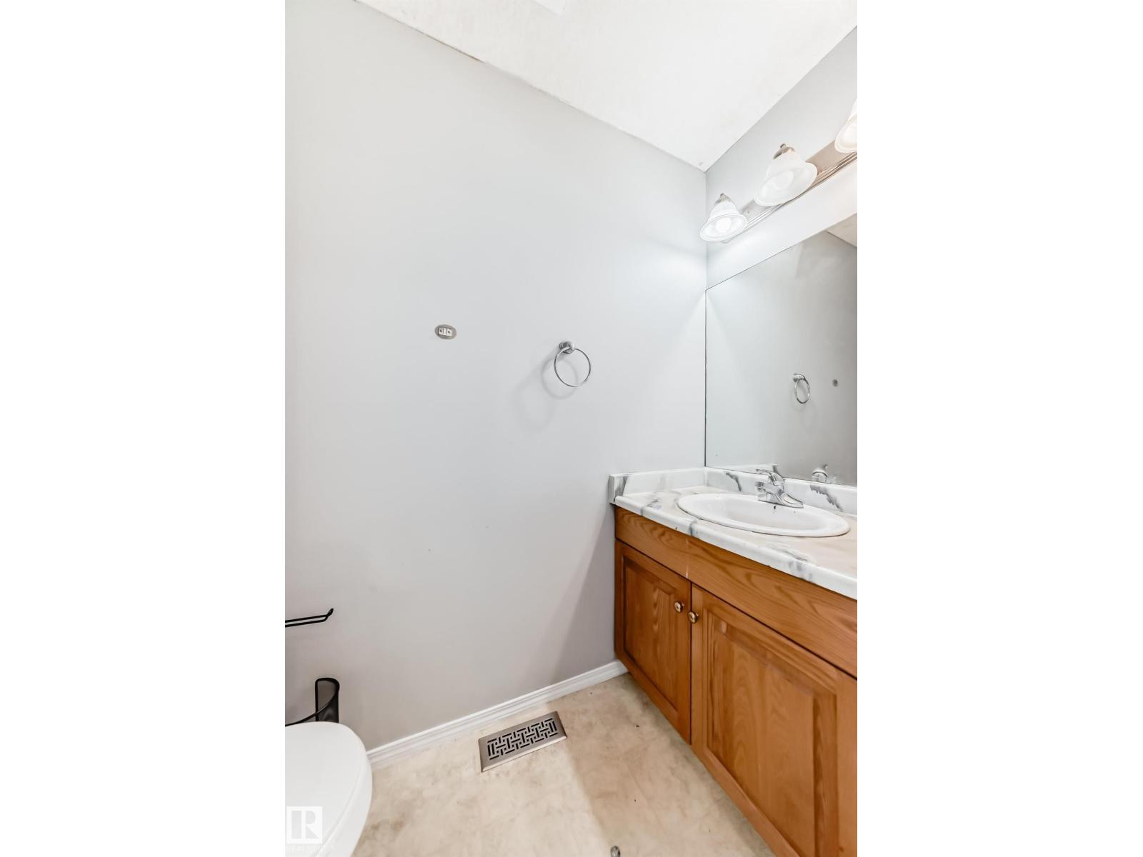10017 153 ST NW - 24