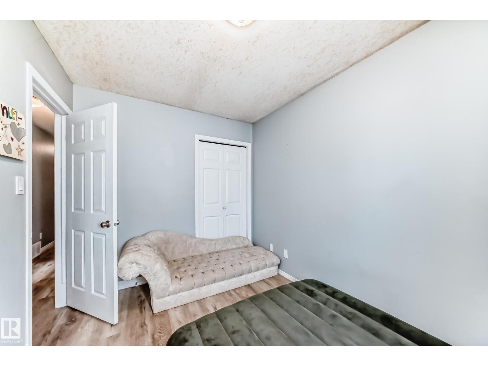 10017 153 ST NW - 26