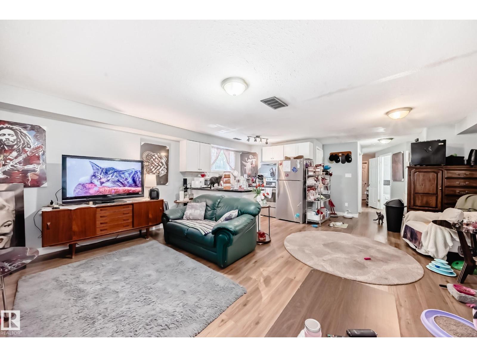 10017 153 ST NW - 36