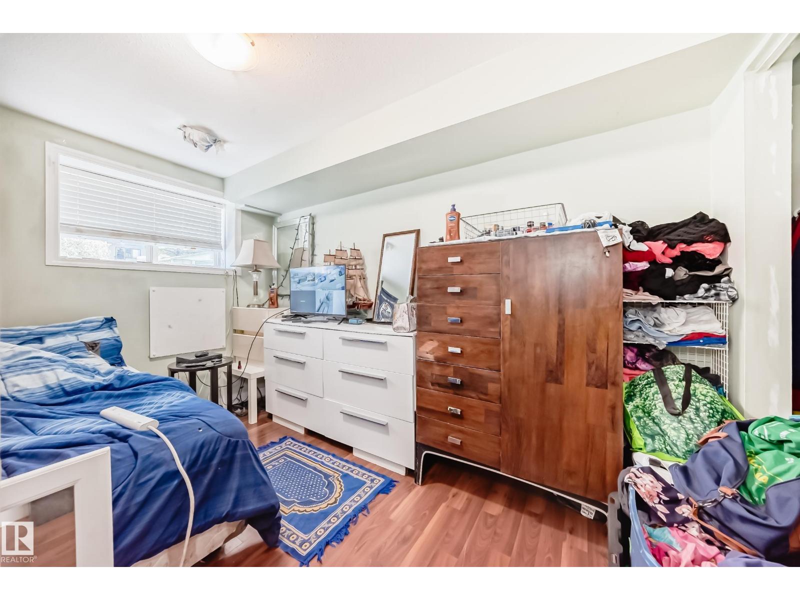 10017 153 ST NW - 7
