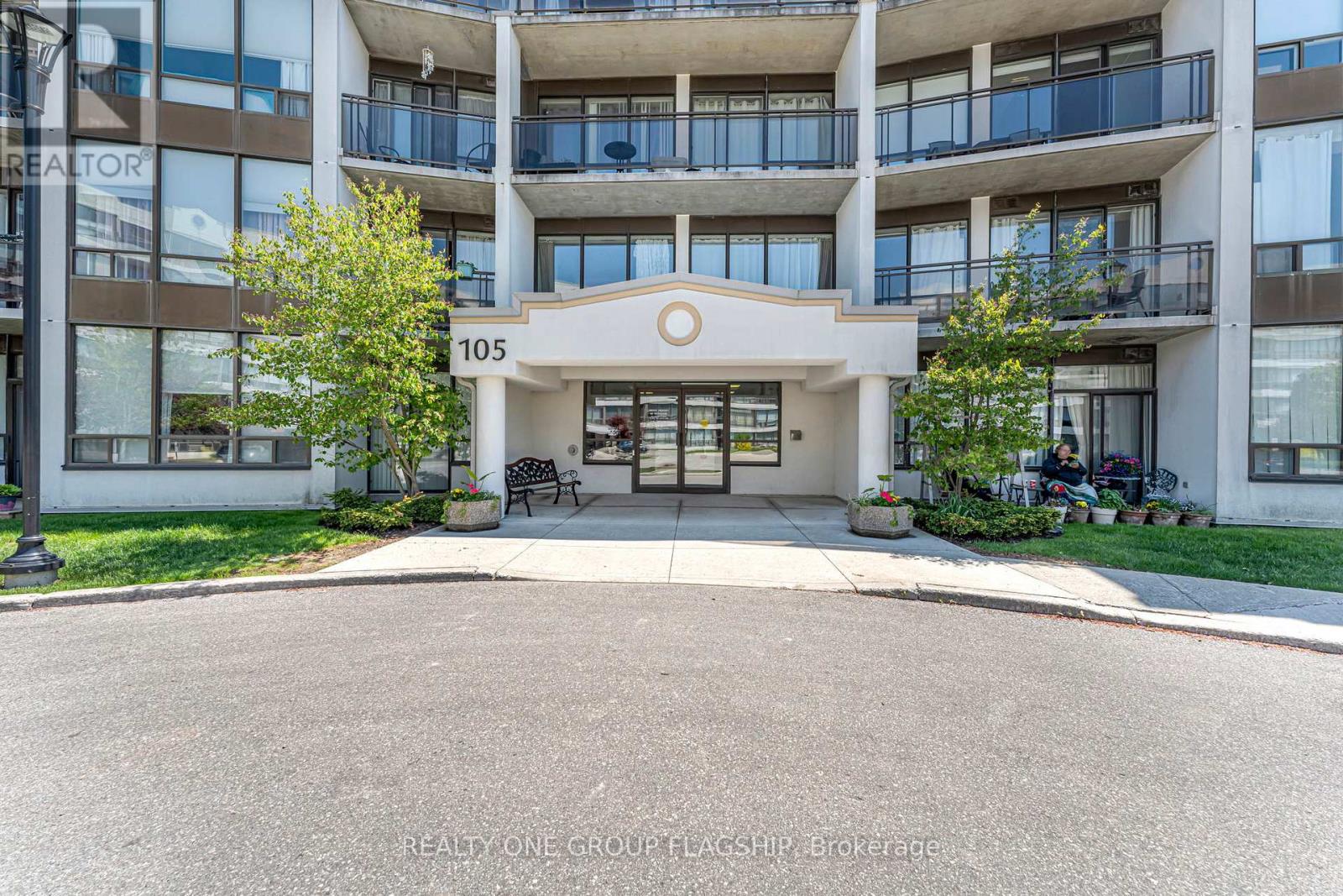#410 105 BAGOT STREET - 1