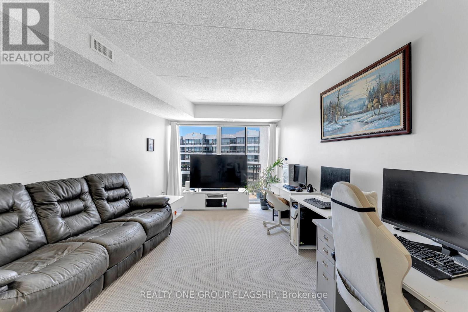 #410 105 BAGOT STREET - 10