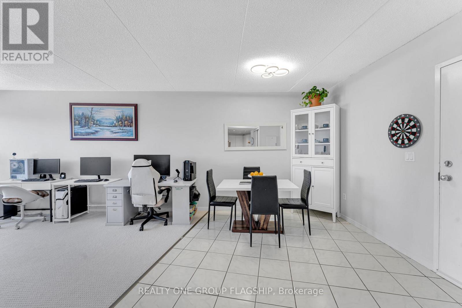 #410 105 BAGOT STREET - 14
