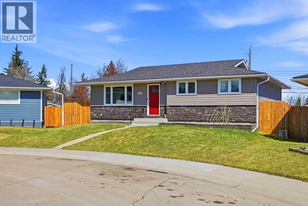 1012 Riddell Place SE - 3